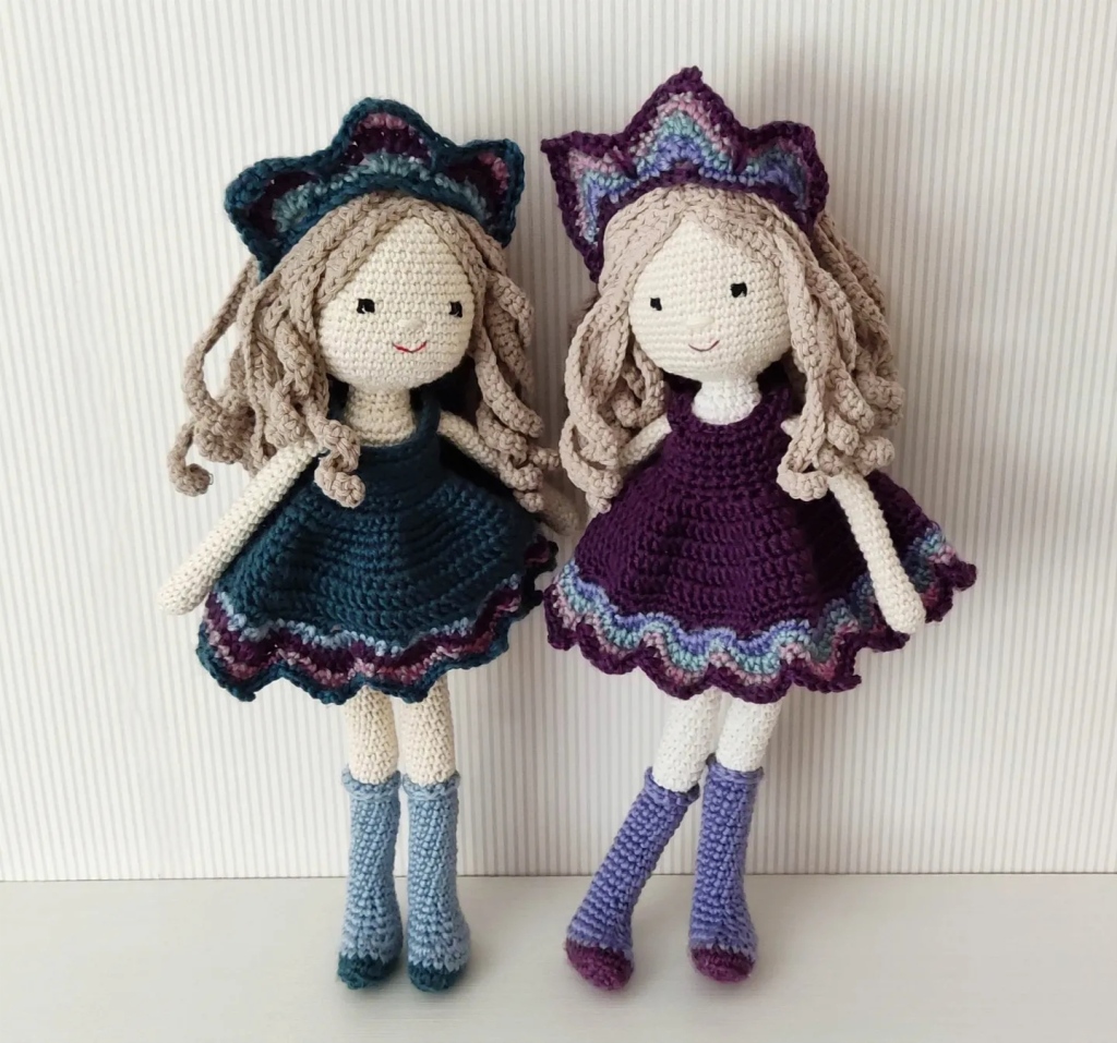 Como tejer las hermanas gemelas Mia y Lila, muñecas amigurumis